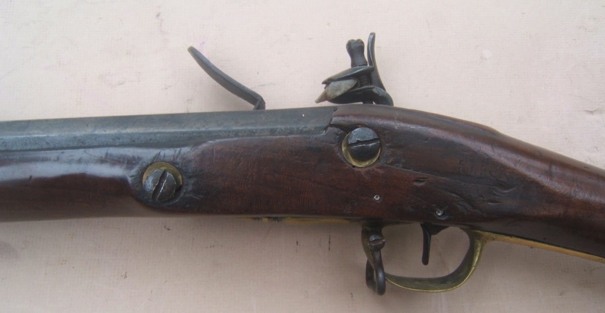 A VERY GOOD & RARE 2X US SURCHARGED AMERICAN REVOLUTIONARY WAR PERIOD AMERICAN-ASSEMBLED LONGLAND PATTERN/1st MODEL BROWN BESS COS MUSKET w/ DUBLIN CASTLE LOCK, ca. 1777 view 4