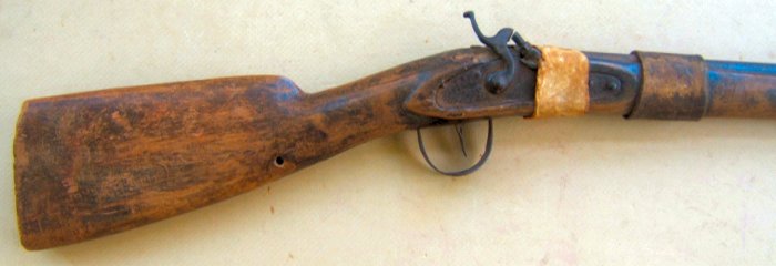 A VERY NICE & SCARCE AMERICAN INDIAN USED TRADE-GUN, ca. 1820-1840s view 1