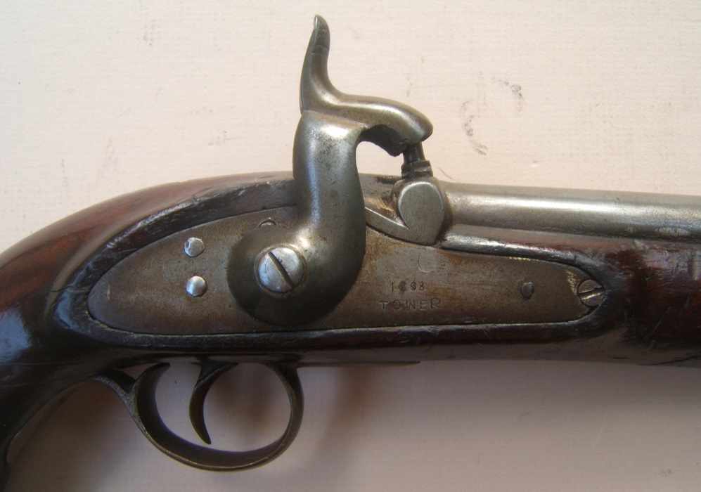 A VERY GOOD COMMERCIALLY MANUFACTURED VICTORIAN PERIOD PATTERN 1842 PERCUSSION PISTOL, ca. 1868 view 3