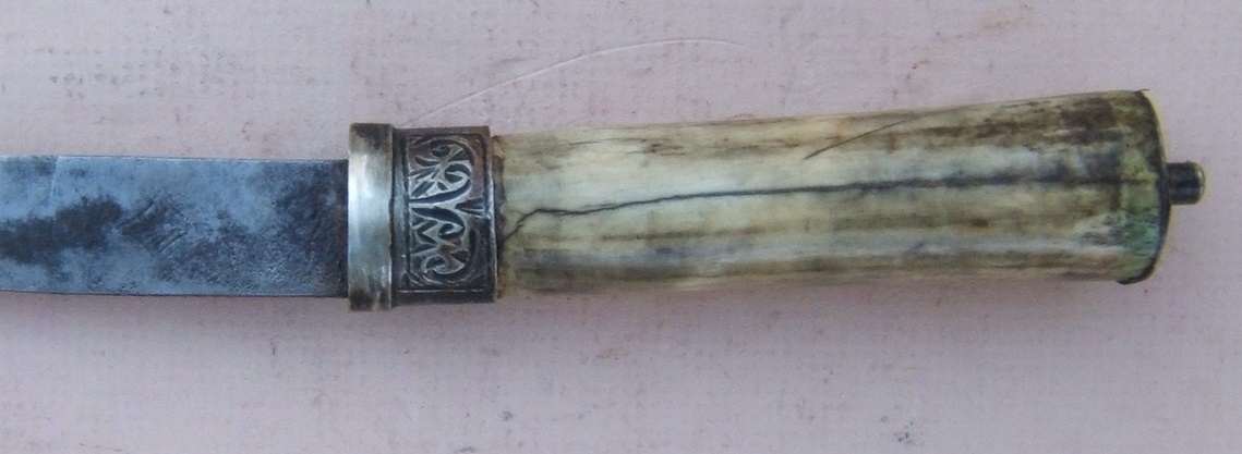 A LATE 19th/EARLY 20th CENTURY MOROCCAN JAMBIYA DAGGER, ca. 1890-1920 view3