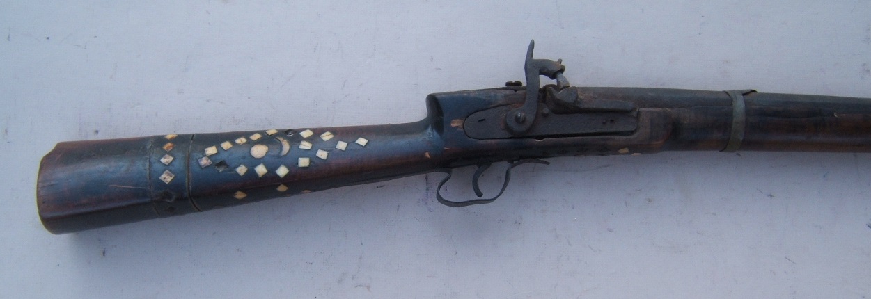 A MID-19TH CENTURY INDO-PERSIAN PERCUSSION MUSKET/TORADOR, ca. 1850 view3