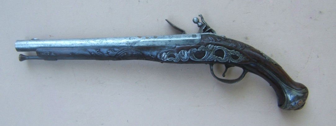 A FINE QUALITY BALKAN (GREEK/ALBANIAN) FLINTLOCK HOLSTER PISTOL, ca. 1800 view2