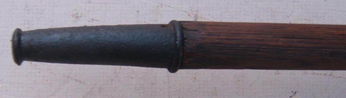 A RARE COLONIAL AMERICAN/REVOLUTIONARY WAR PERIOD AMERICAN SPONTOON, ca. 1770s front
