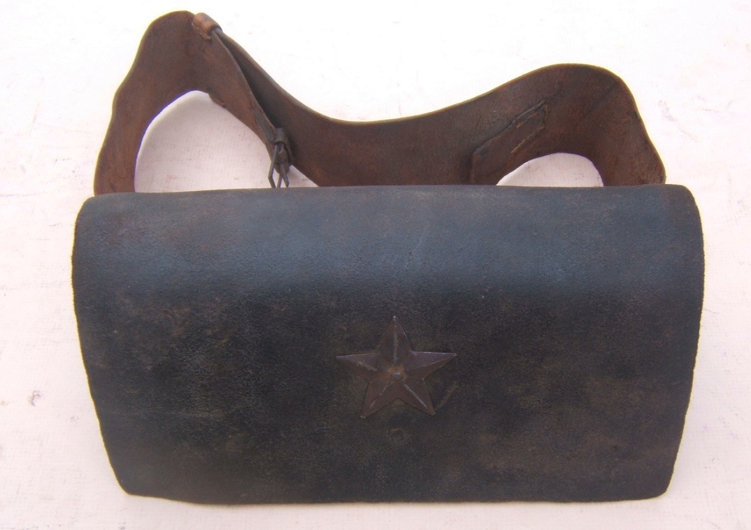  A VERY GOOD & UNTOUCHED AMERICAN-MADE REVOLUTIONARY WAR PERIOD CARTRIDGE BOX w/ ITS ORIGINAL LEATHER WAIST-BELT, ca. 1770s view 1