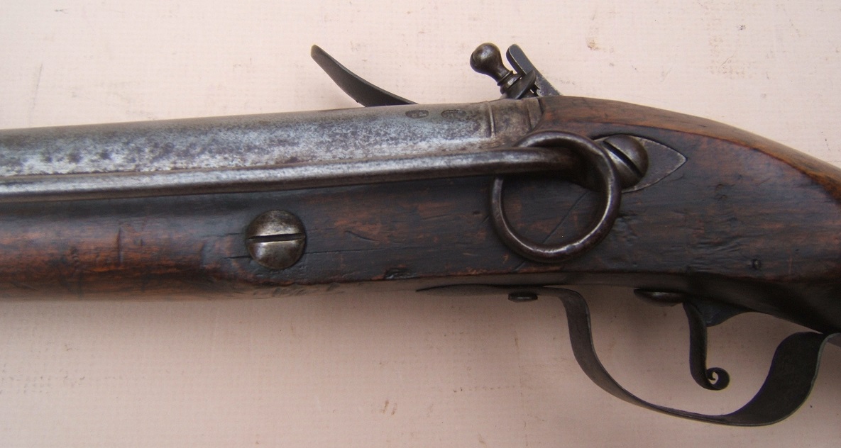 A VERY RARE 17th CENTURY/EARLY COLONIAL AMERICAN/WILLIAM III PERIOD ENGLISH FLINTLOCK SADDLE-RING CARBINE, by 
