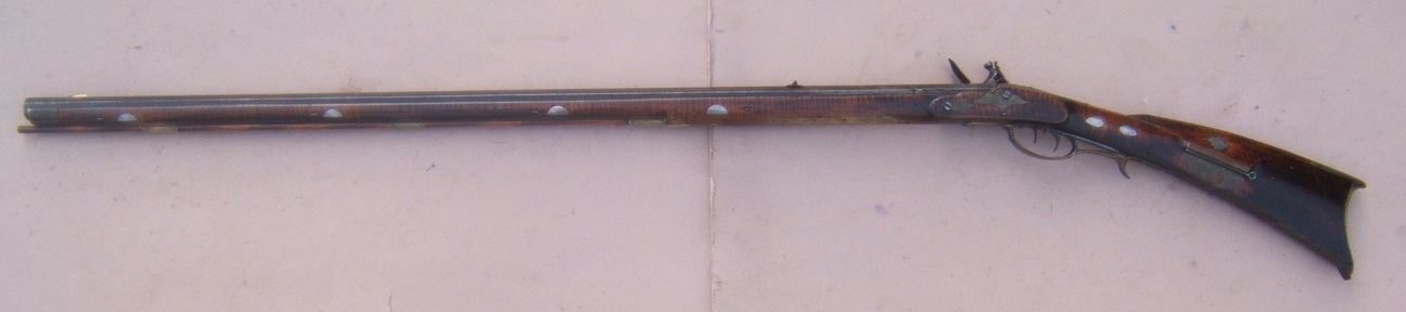 A VERY FINE QUALITY SILVER INLAYED FLINTLOCK PENNSYLVANIA/KENTUCKY RIFLE, BY 