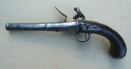 A COLONIAL PERIOD QUEEN ANN TURN-OFF PISTOL BY JAMES FREEMAN, ca. 1715 view 2