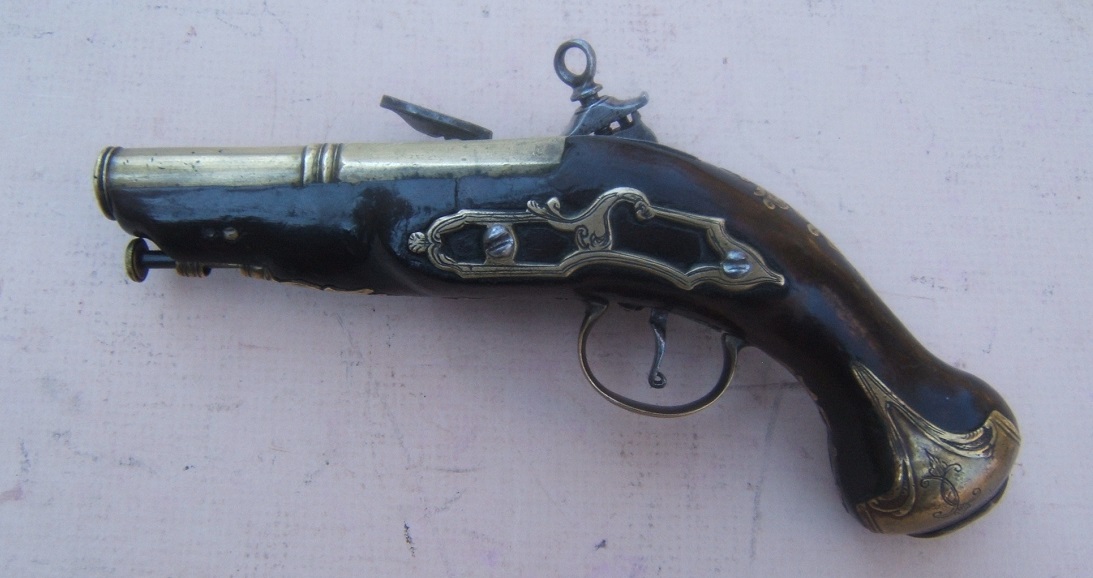 A FINE & SCARCE SPANISH WOMAN'S/CHILD'S BRASS BARREL MIQUELET TRAVELLING/MUFF PISTOL, ca. 1750 view 2