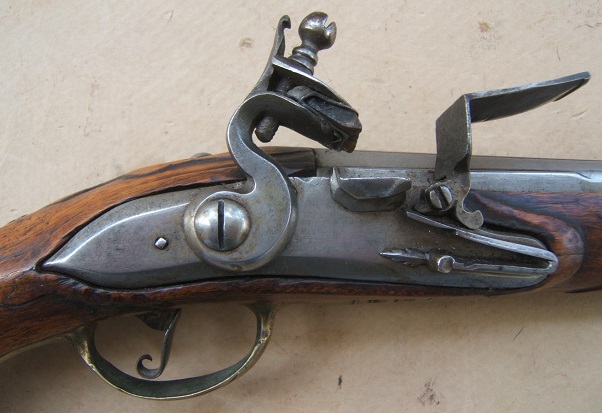 A FINE MID 18th CENTURY GERMAN FLINTLOCK HOLSTER PISTOL, ca. 1740 view 3