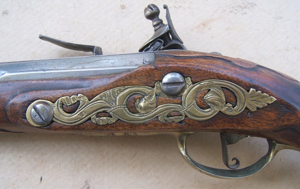 A FINE MID 18th CENTURY GERMAN FLINTLOCK HOLSTER PISTOL, ca. 1740 view 4