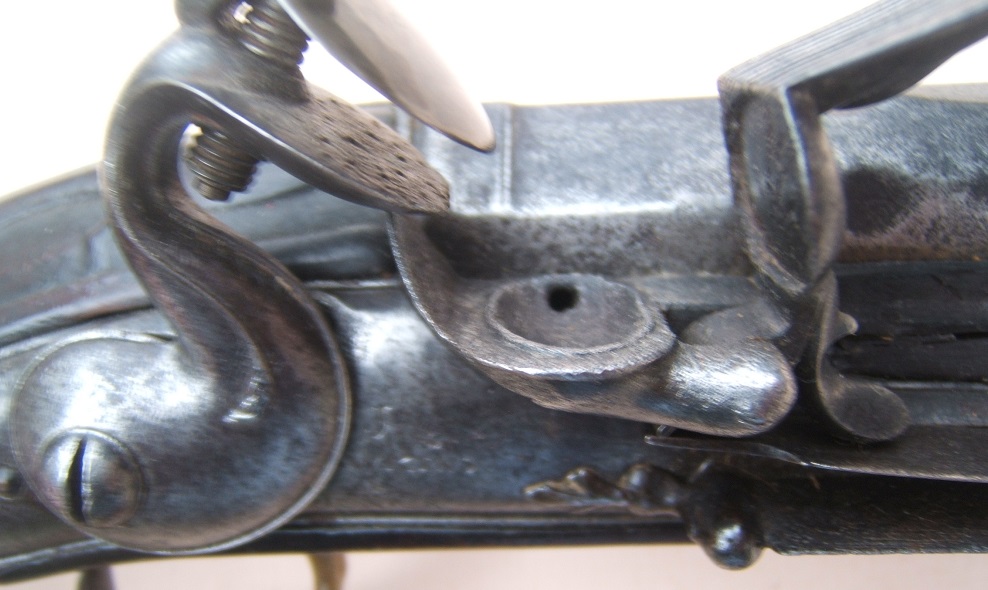 A VERY FINE LARGE-SIZE EARLY COLONIAL PERIOD ENGLISH BLUNDERBUSS PISTOL, BY 