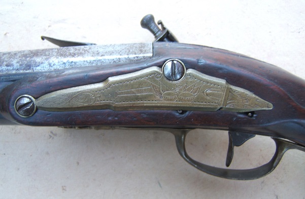 AN EARLY & FINE FRENCH FLINTLOCK OFFICERS HOLSTER/HORSE PISTOL, ca. 1720 view 4