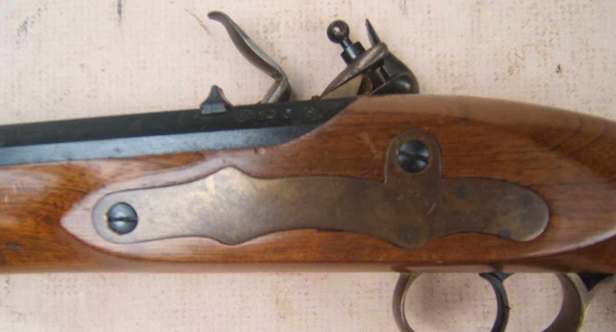 A FINE PAIR OF (ITALIAN) REPRODUCTION PERCUSSION & FLINTLOCK 