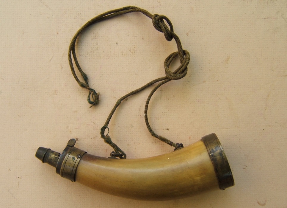 A VERY GOOD MID-19th CENTURY POWDER HORN, ca. 1840view 1