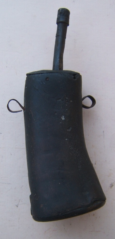 A GOOD NORTH AFRICAN (MOROCCAN/TUNISIAN)IRON MOUNTED WOODEN POWDER FLASK FOR A KABYLE, ca. 1810-1850 view 2