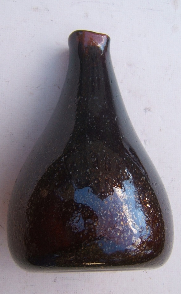 A VERY GOOD 17TH/EARLY 18TH CENTURY EARLY COLONIAL/