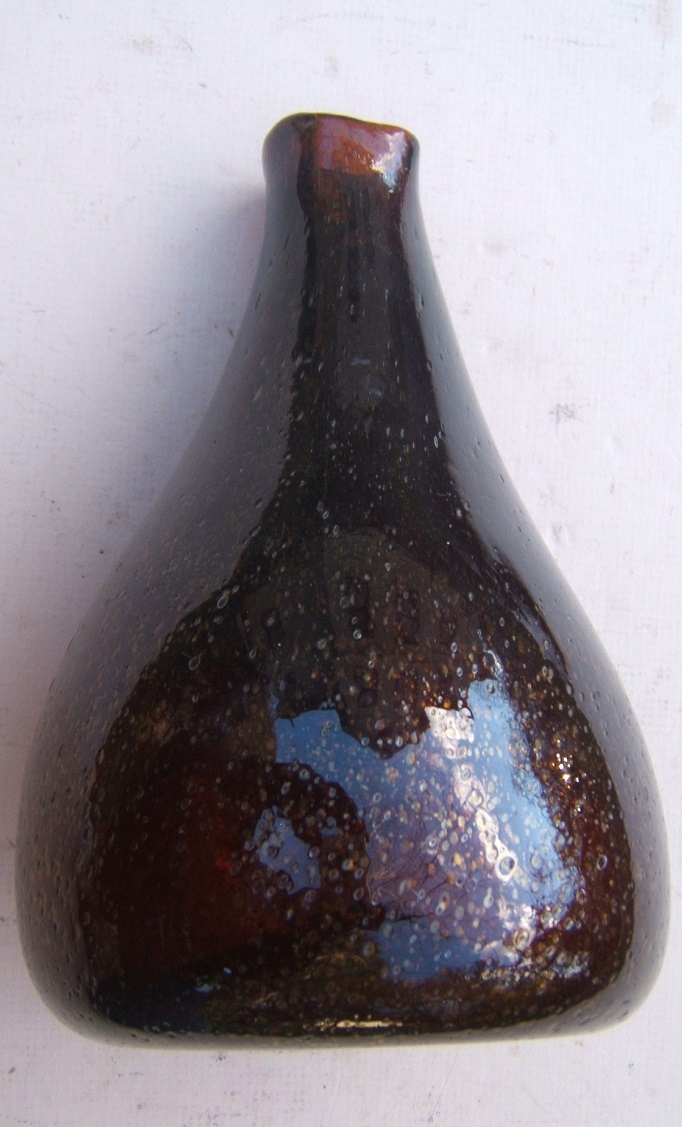 A VERY GOOD 17TH/EARLY 18TH CENTURY EARLY COLONIAL/