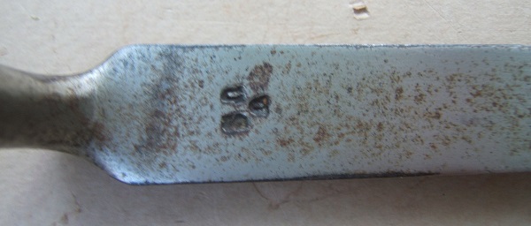 AN UNISSUED US MODEL 1816 NATIONAL ARMORY BRIGHT SOCKET BAYONET, ca. 1830s view 2